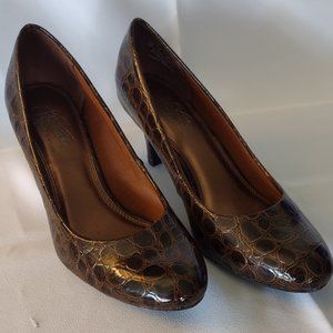 Life Stride Soft system brown 2.5" heels, Parigi style, size 8M